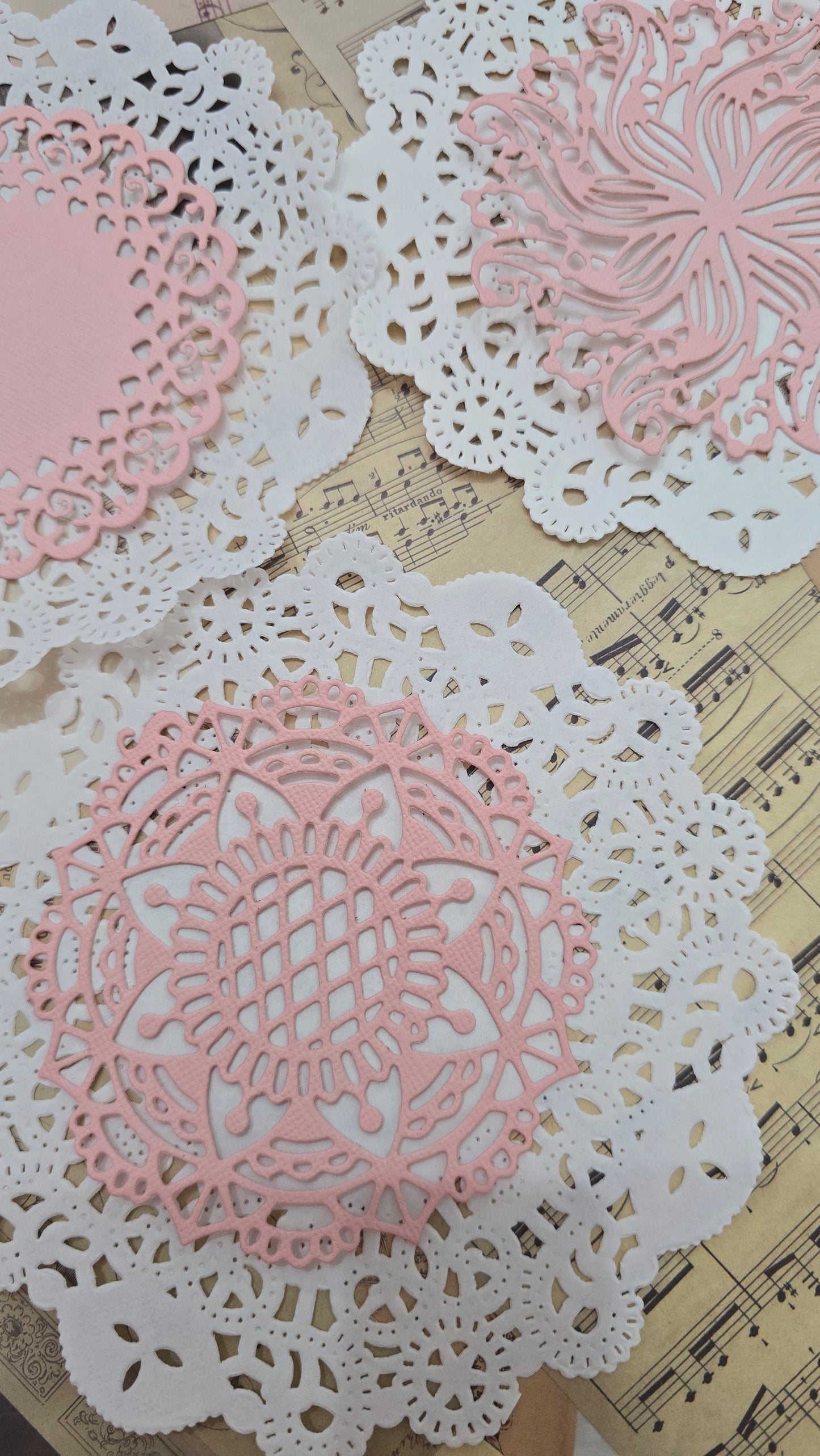 Folio of Die cuts Texture carton Paper 216g High Quality ,Pastel quit colors for journaling | Scrapbooking | crafts | Hand Arts ••