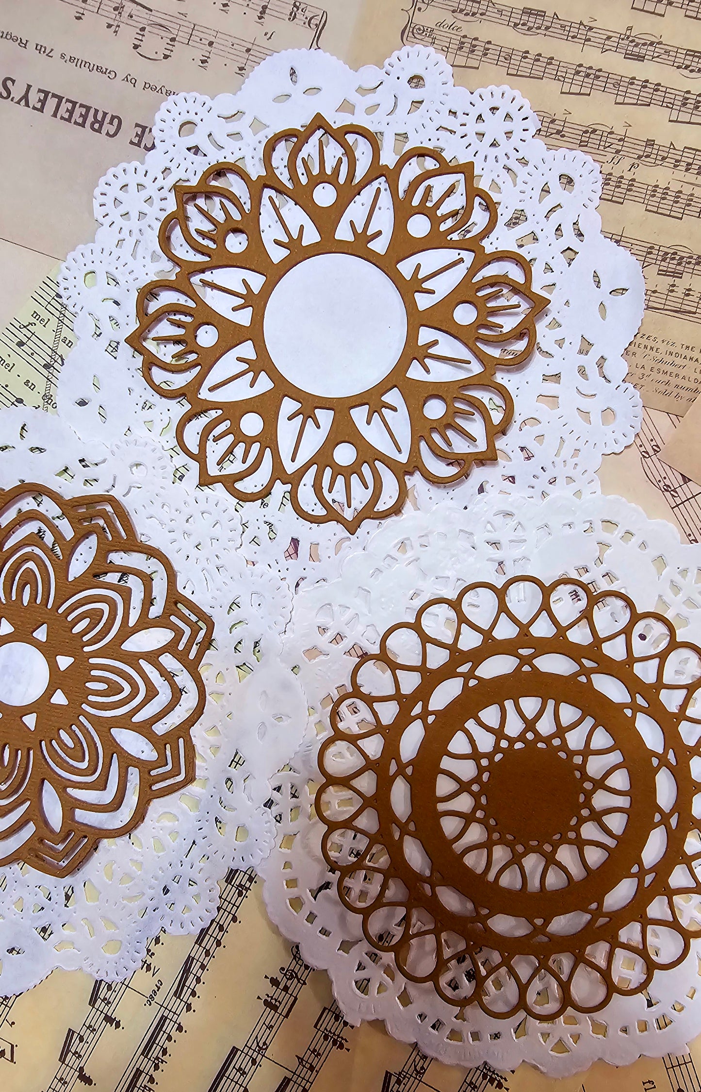 Folio of Mix Die cuts 9 shapes Texture carton Paper 216g High Quality , Brown Tones for journaling | Scrapbooking | crafts | Hand Arts •
