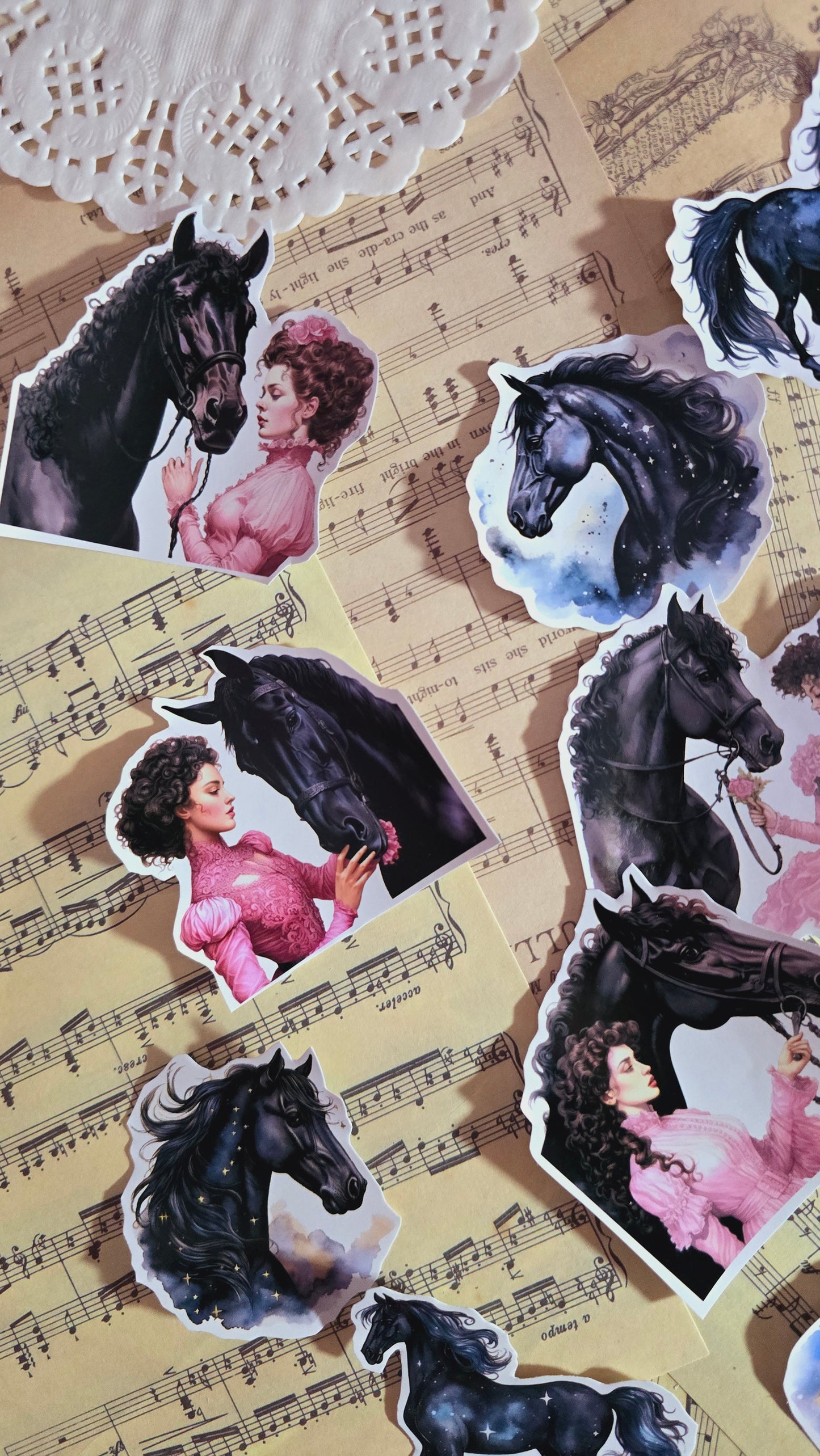 Lot de 12 stickers représentant le cheval noir et la jeune fille vintage pour tenir un journal | Scrapbooking | Artisanat | Arts de la main•