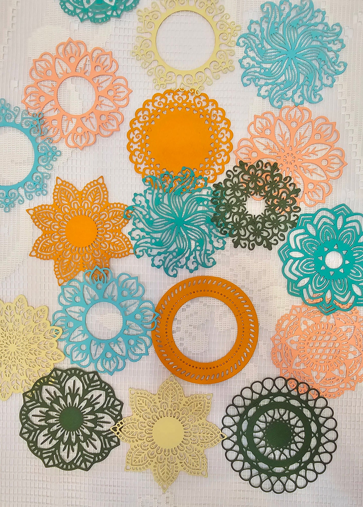 Folio of Die cuts Mix Formes Texture Paper 216g High Quality ,inspired from nature for journaling | Scrapbooking | crafts | Hand Arts•