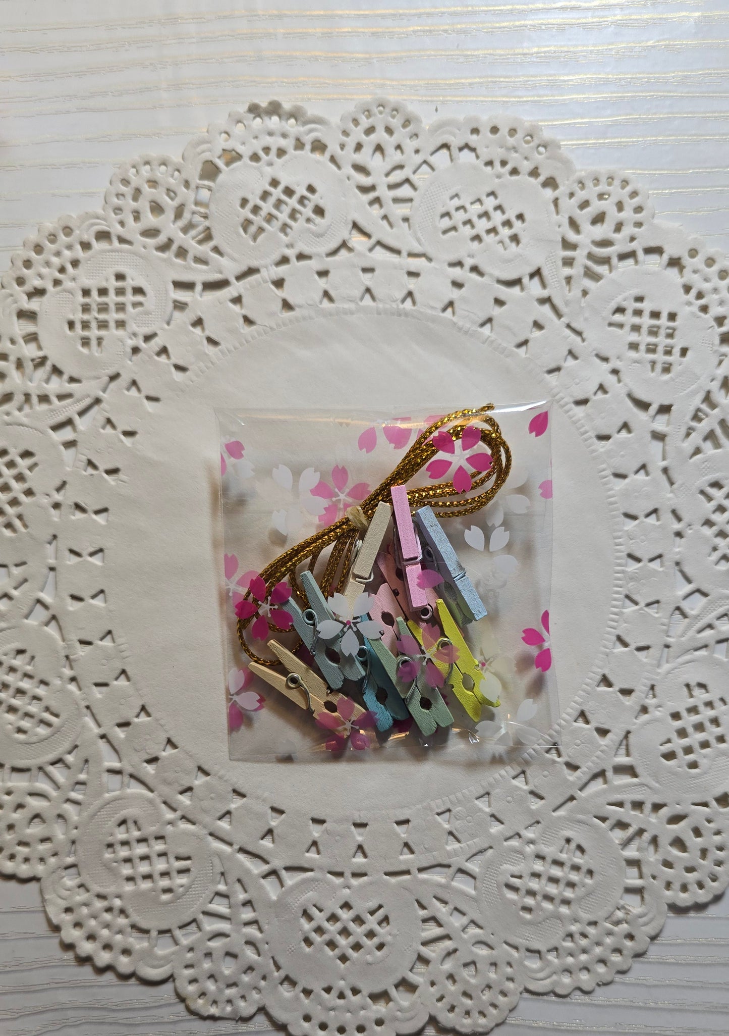 Kit pinces et Gold Ruban 70 Cm  for journaling,  Scrapbooking, Crafts , Hand Arts .